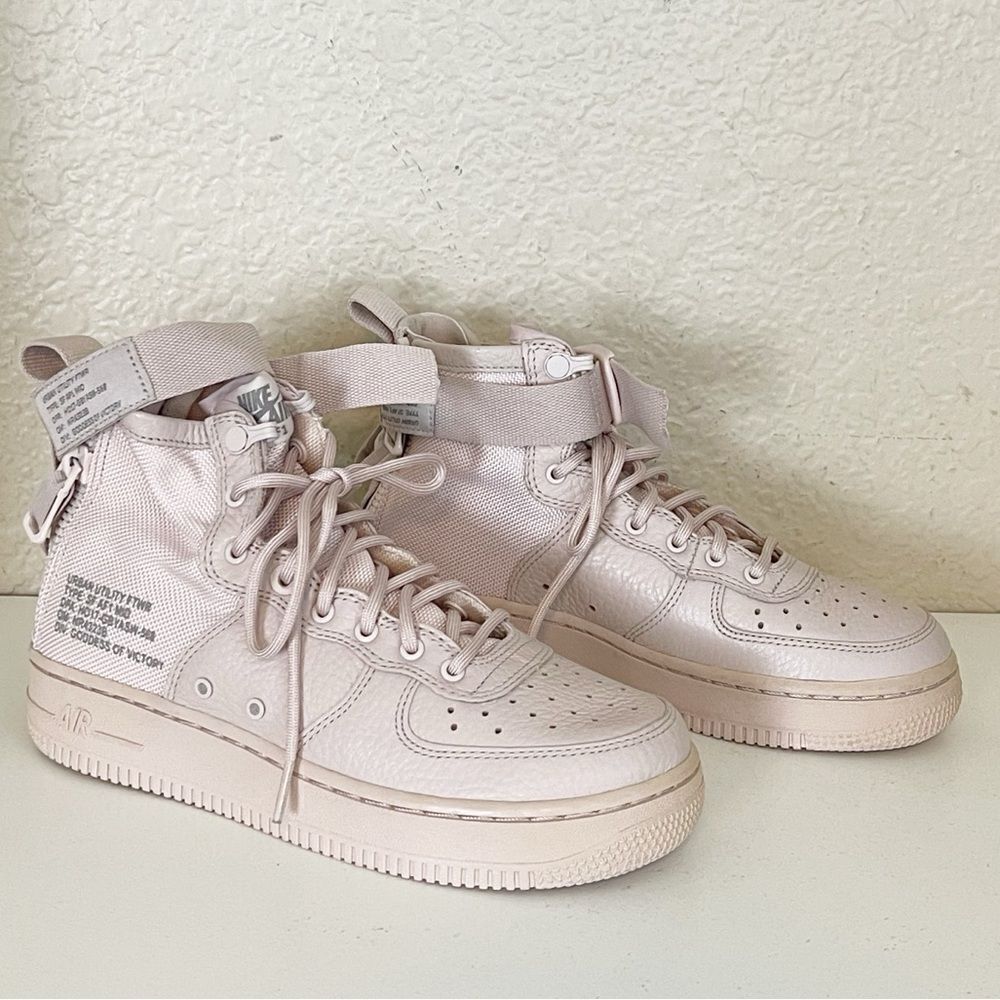 Nike Air Force AF1 pale pink hightop military sneaker shoes size 4.5Y - Picture 3 of 17
